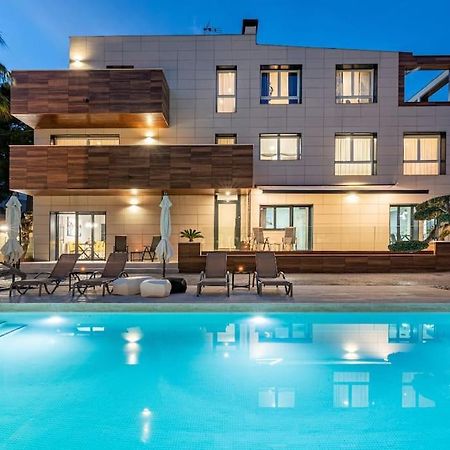 Lusso E Relax Con Piscina A 2 Minuti Dal Mare Apartment Miami Playa Exterior photo