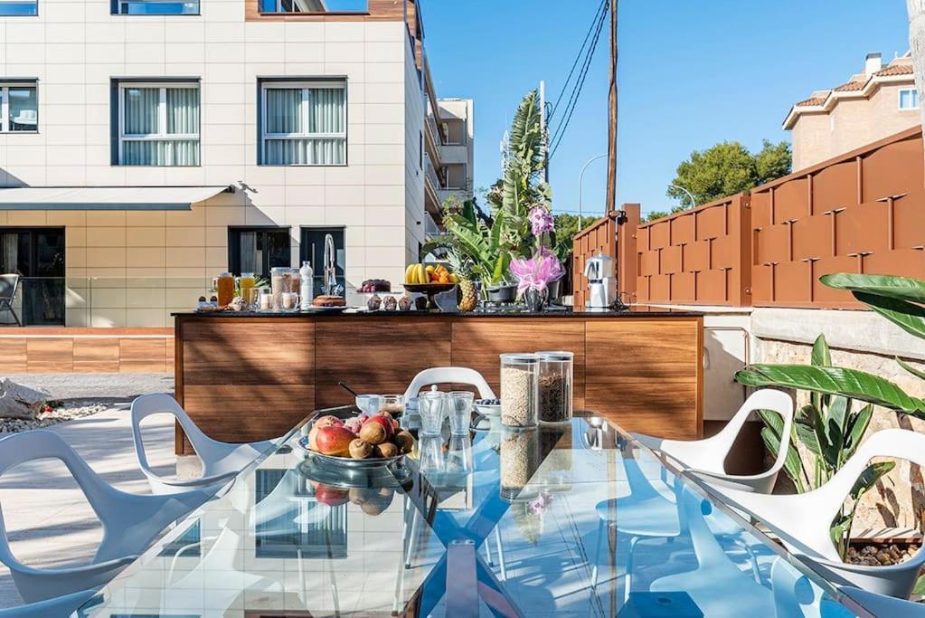Lusso E Relax Con Piscina A 2 Minuti Dal Mare Apartment Miami Playa Exterior photo