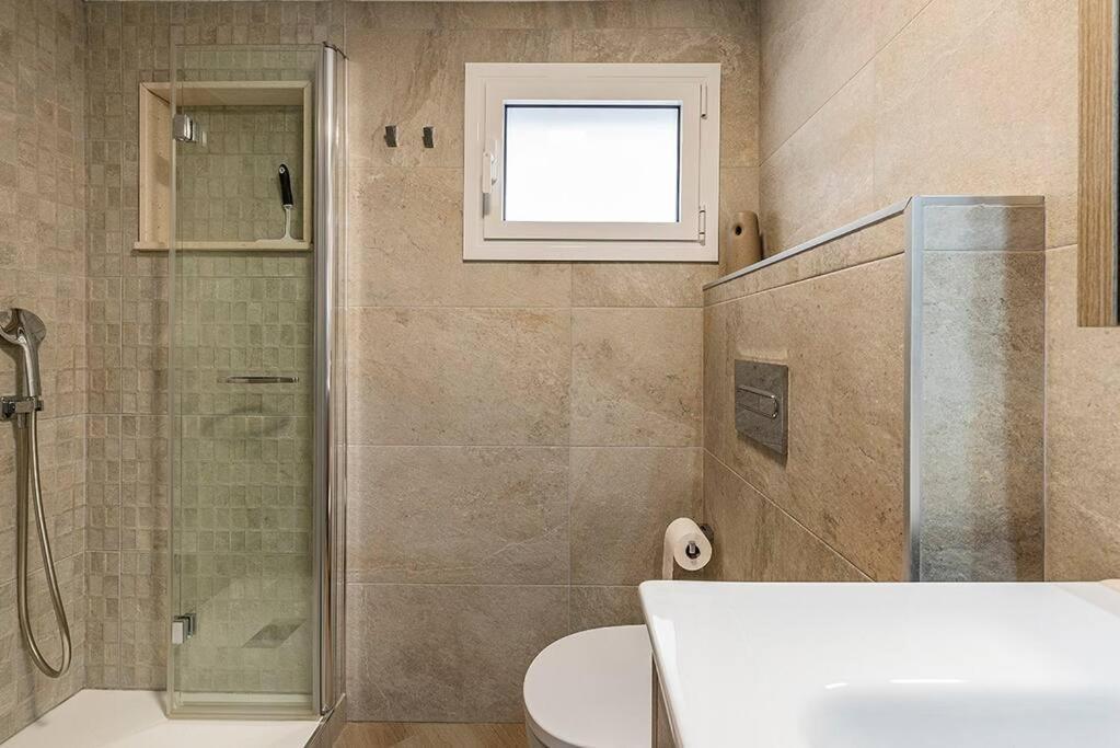 Lusso E Relax Con Piscina A 2 Minuti Dal Mare Apartment Miami Playa Exterior photo